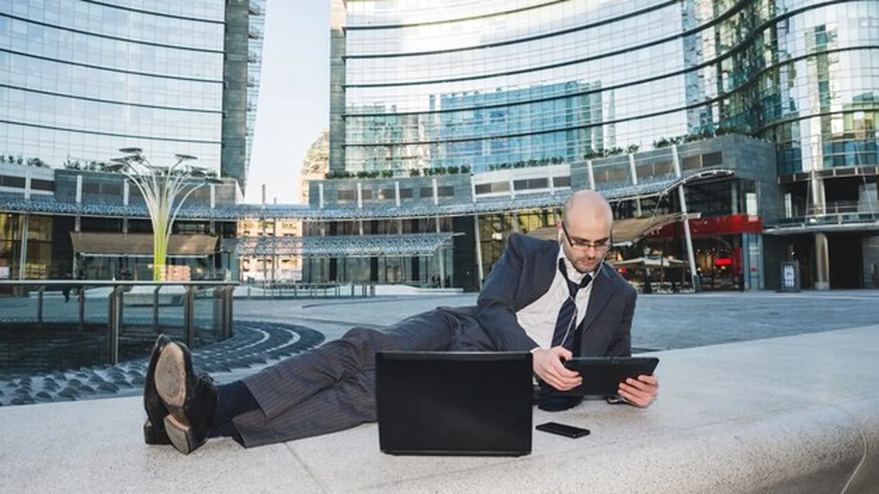 The Dubai Company Trap for French Residents